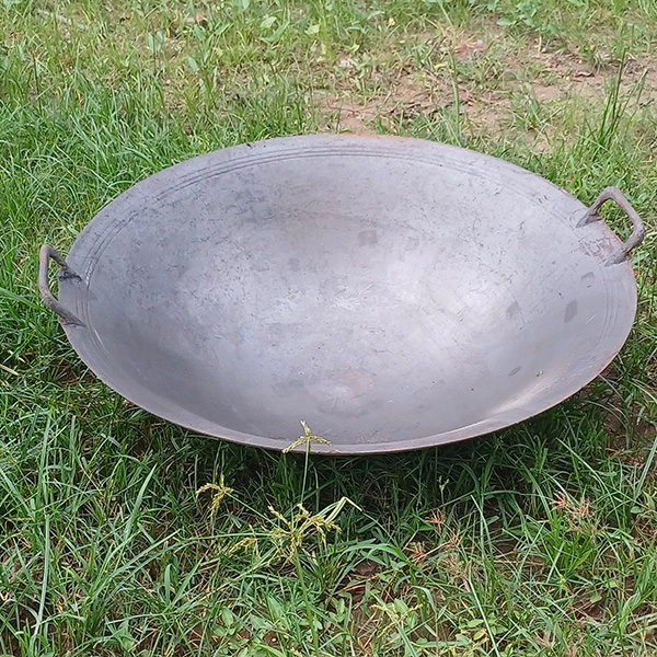 thumbnail mua chảo gang đốt lửa trại